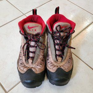 Vintage Nike Air ACG Hiking Boots Size 9